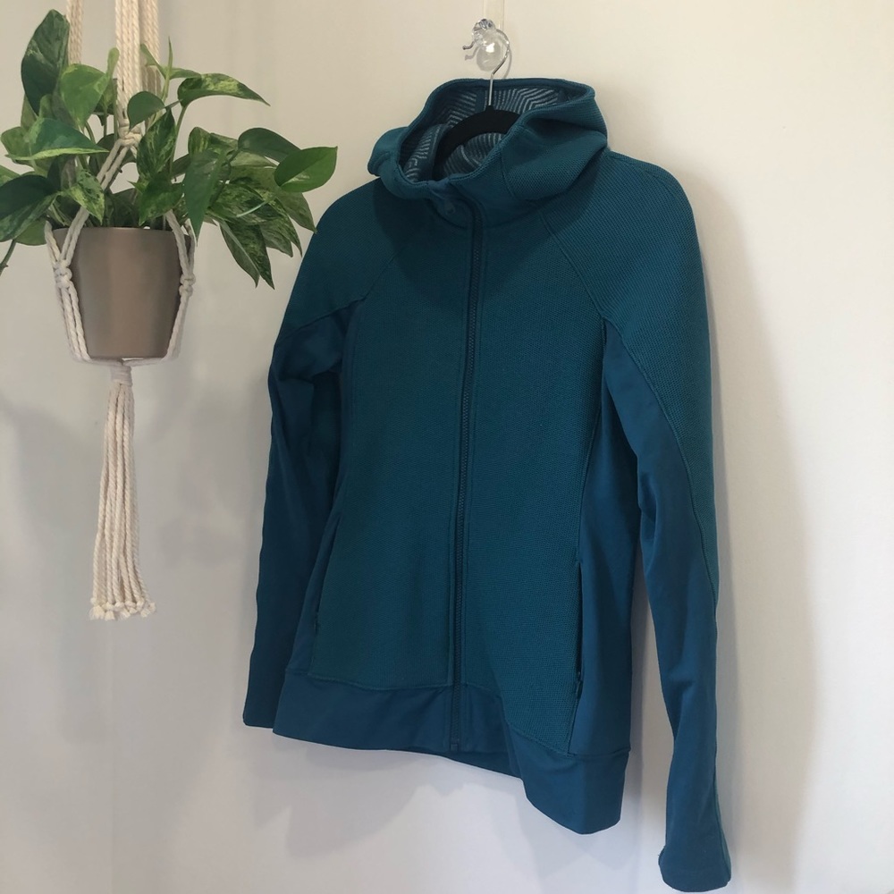 UNDER ARMOUR - Cold Gear Sports Sweat Shirt